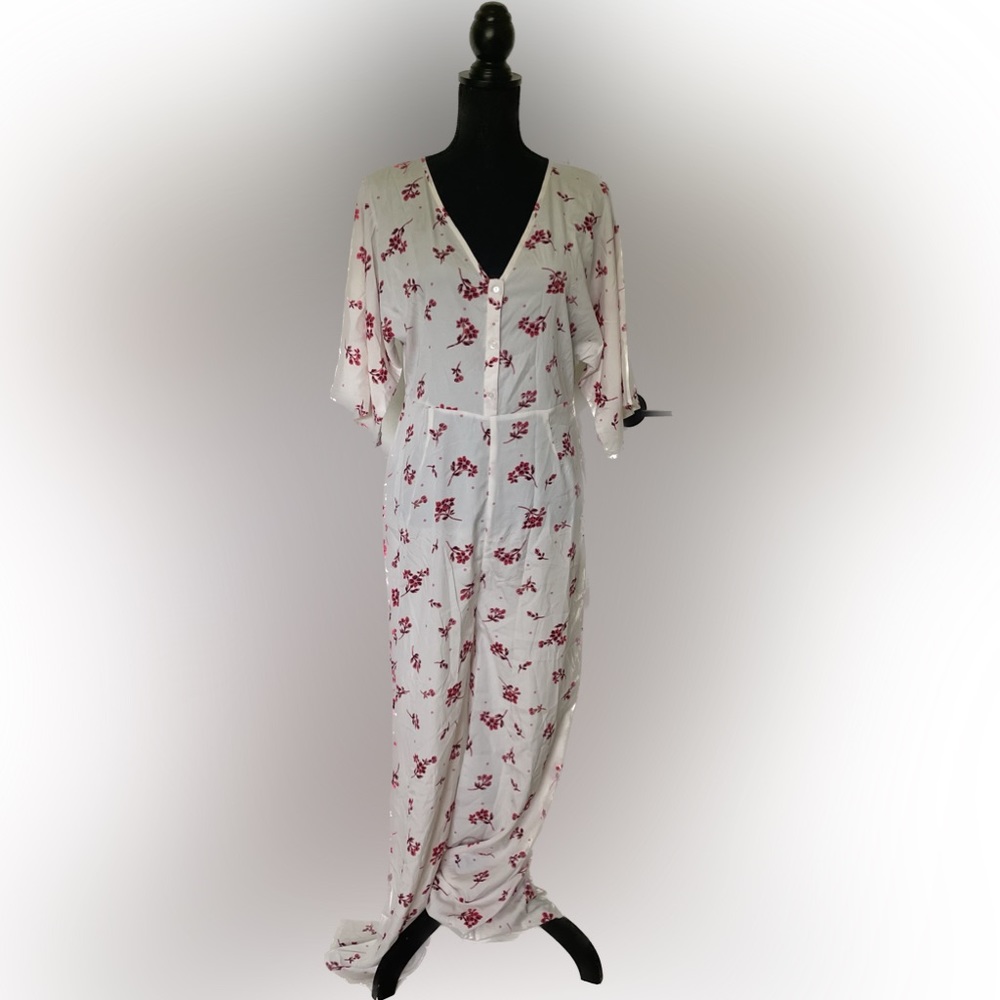 Wednesdays Girl - Floral Jumpsuit - Size m